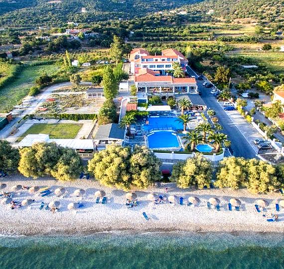 Zefiros Beach Hotel